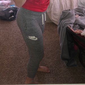 Nike joggers